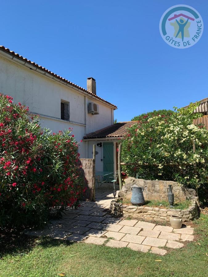 Mas De Plisset Lägenhet Saint-Gilles  Exteriör bild