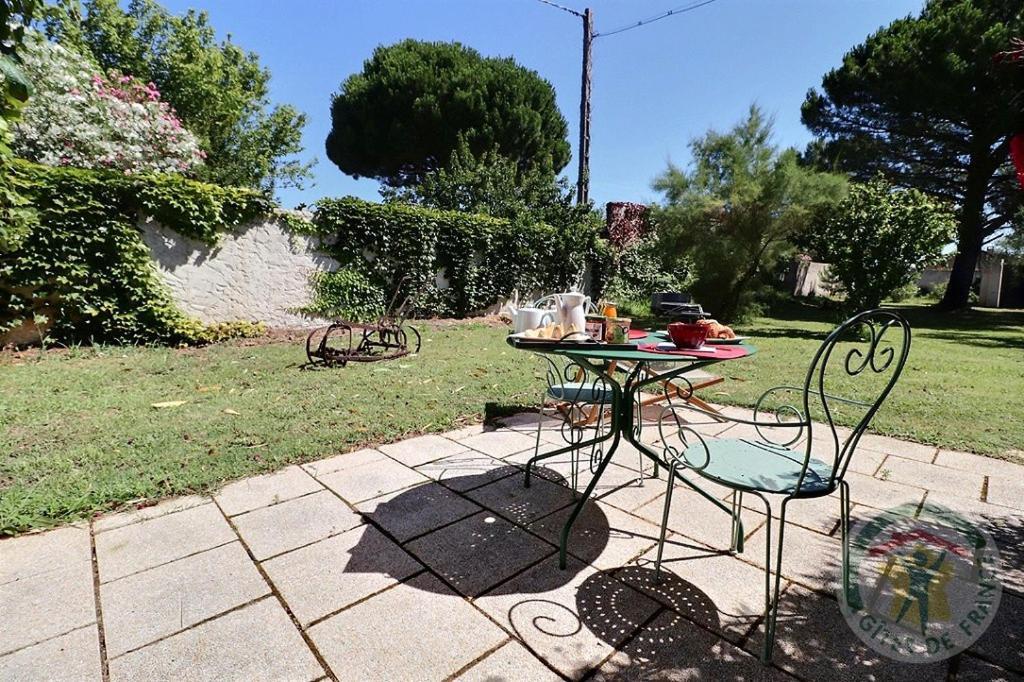 Mas De Plisset Lägenhet Saint-Gilles  Exteriör bild